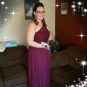 Meet your Posher, Jennifer
